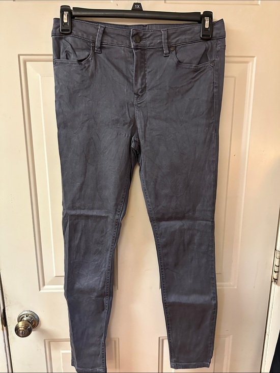 Level 99 Pants - Level 99 Women’s Skinny Pants in Slate Gray